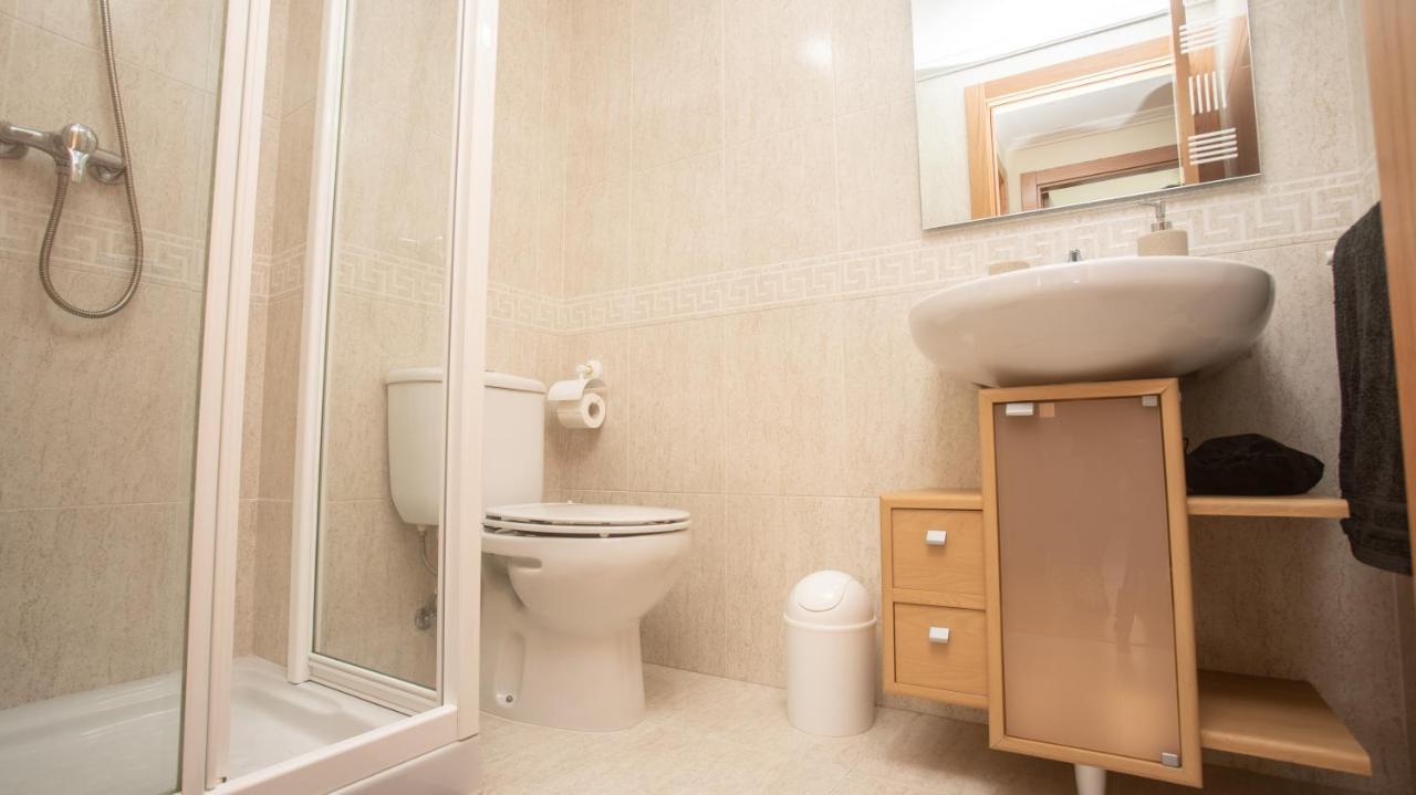 Apartamento En El Centro Con Plaza De Garaje A Guarda Exterior foto